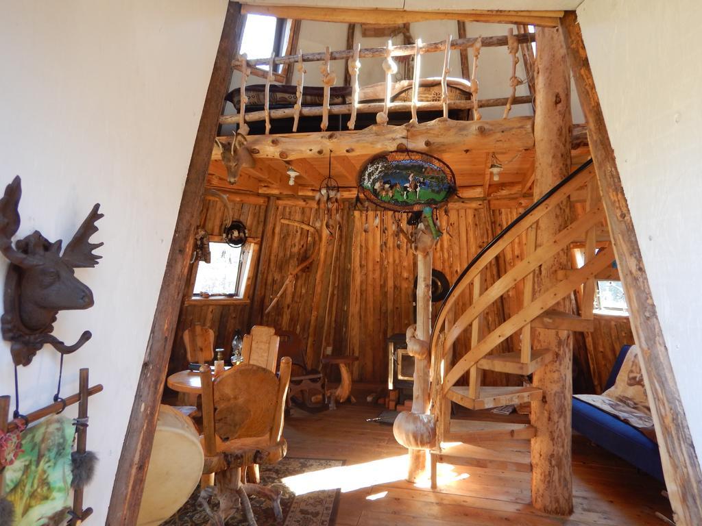 Aux Tipis De La Riviere Sauvage Villa Saint Romain Exterior photo